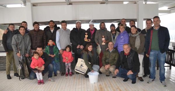 Fethiye'de oltayla balık tutma yarışması heyecanı