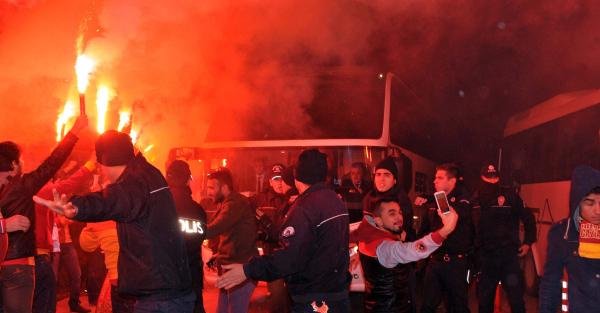 Galatasaray Kafilesi Gaziantep’te