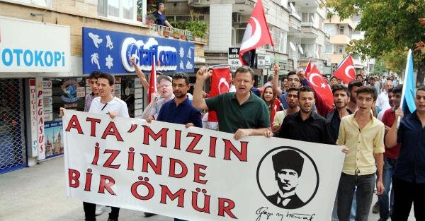 Gaziantep’te teröre karşı birlik yürüyüşü