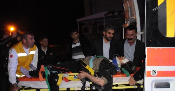 Hakkari'de Kaza: 4 Yaralı