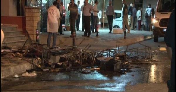 Ataşehir'de HDP ilçe binasına saldırı