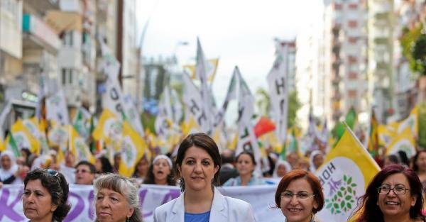 HDP'li Buldan çiftetelli oynama sözü verdi