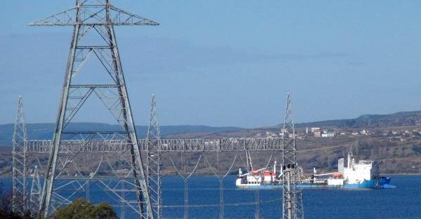 İstanbul'a Çanakkale Boğazı'ndan Yeni Elektrik Hattı