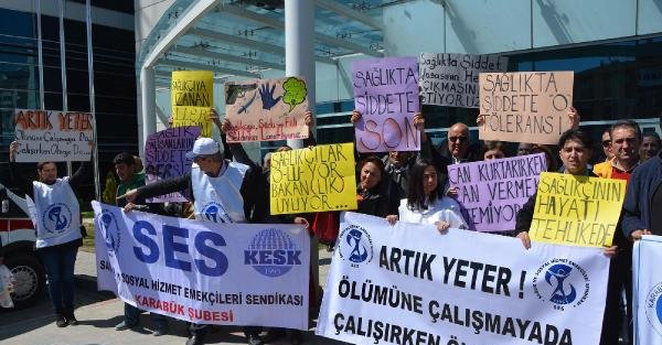 Karabük'te doktora saldırı protesto edildi