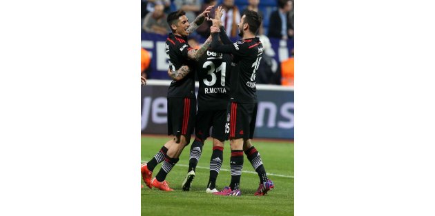 Kasımpaşa - Beşiktaş maçından ek fotoğraflar