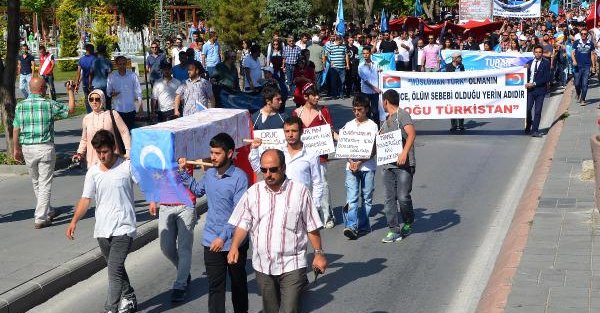 Kayseri’de Doğu Türkistan’a destek yürüyüşü