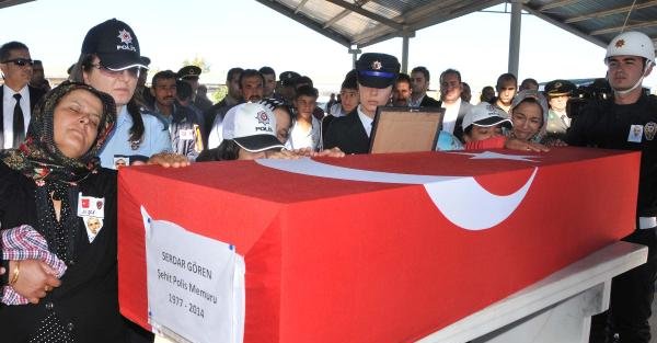 Kazada Şehit Olan Polis Törenle Memleketine Gönderildi (2)
