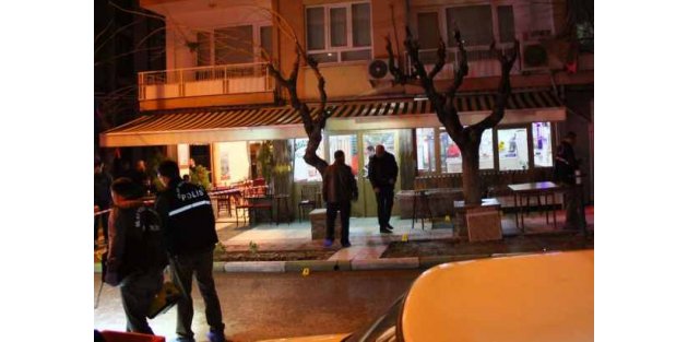 Manisa'da kahvehaneye silahlı saldırı