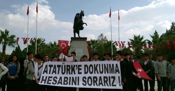 Milas'ta Atatürk Büstüne Saldırı (2)