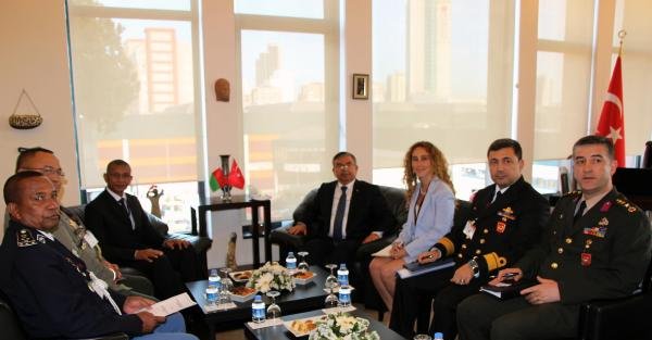 Milli Savunma Bakanı Yılmaz, Madagaskar ile askeri işbirliği anlaşmasına imza attı