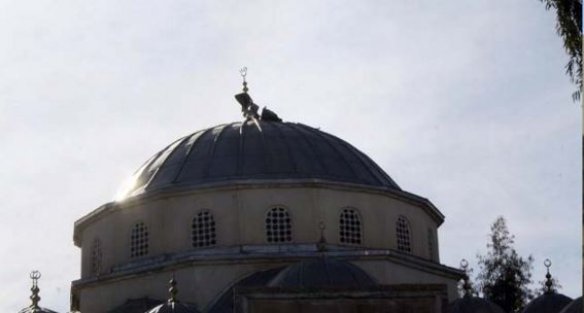 PKK'dan alçak saldırı; Camiye roket attılar