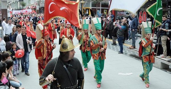 Samsun'da MHP'den mehteranlı aday tanıtımı