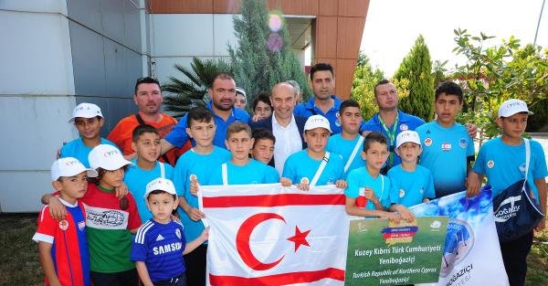 Seferihisar'da 1'inci Uluslararası Çocuk Futbol Turnuvası