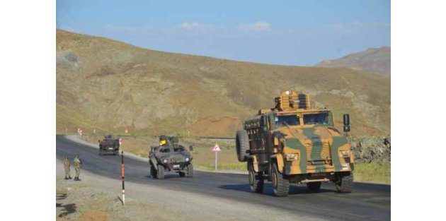 Şırnak ve Bingöl'de askeri birliklere saldırı