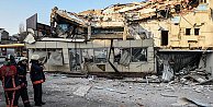 Beyoğlu'nda iki katlı bina çöktü