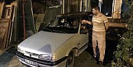 Bursa'da iki otomobil gece yarısı ateşe verildi