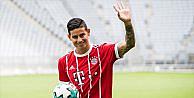 Bayern Münih, James Rodriguez'i basına tanıttı