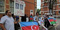 Ermenistan'ın sivillere saldırısı Londra'da protesto edildi