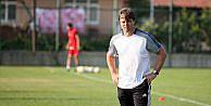 Evkur Yeni Malatyaspor Teknik Direktörü Sağlam: Kalıcı olmak için kadro kalitesi iyi olmalı