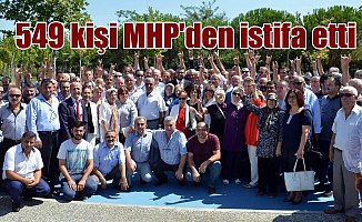 MHP'yi sarsan istifa: Manisa'da 549 kişi partiden ayrıldı