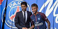 Paris Saint-Germain, Neymar'ı basına tanıttı
