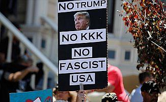 San Francisco'da ırkçılar ve Trump protesto edildi