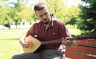 Amerikalı akademisyenin Türk müziği tutkusu