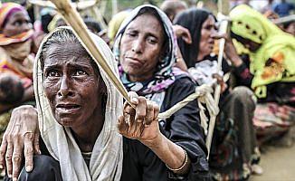 Bangladeş'e sığınan Arakanlı Müslümanların sayısı 500 bini geçti