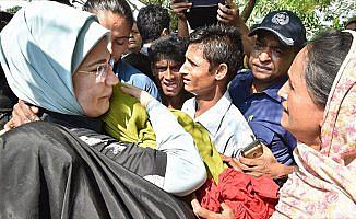 'Dünya Rohingya Müslümanlarının acılarına gözlerini kapatamaz'