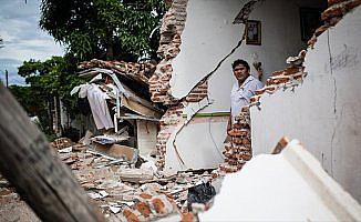 Meksika'daki depremde ölenlerin sayısı 96'ya çıktı
