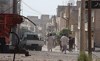 Esed rejimi Han Şeyhun'da sivilleri vakum bombasıyla vurdu
