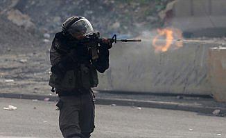 İsrail askerlerinden mülteci kampına baskın: 3 Filistinli yaralandı