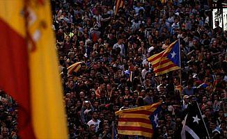 Katalonya 9 Ekim'de tek taraflı bağımsızlık ilan etmeye hazırlanıyor