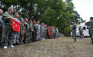 Asker arkadaşları 32 yıl sonra Antalya'da buluştu