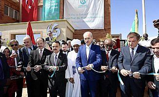 Bakan Kurtulmuş Sudan'da Türk Kültür Merkezi’nin açılışını yaptı