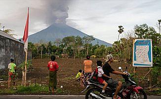Endonezya'da 'Agung Yanardağı' alarmı