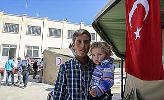 Türkiye Suriyelilere sınır ötesinde de şifa oldu