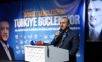 Dışişleri Bakanı Mevlüt Çavuşoğlu: Biz oyumuzu ve onurumuzu satmayız
