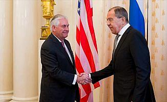 Lavrov ve Tillerson, Suriye ve Kuzey Kore'yi görüştü