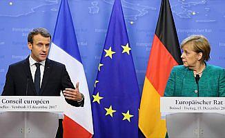 Merkel ve Macron'dan Ukrayna açıklaması