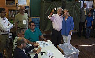 Şili'de seçimin galibi Pinera oldu