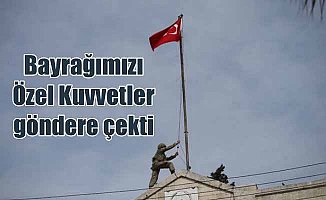 Afrin'e Türk bayrağı çekildi: TSK ve ÖSO, denetimi sağladı