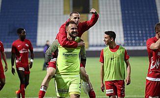 Antalyaspor'da ilk deplasman galibiyeti sevinci