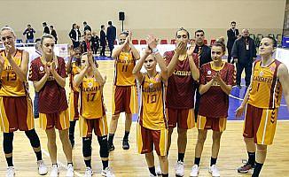 Galatasaray'da hedef yarı final