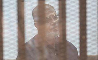 Mursi'yi ziyaret hakkı ertelendi