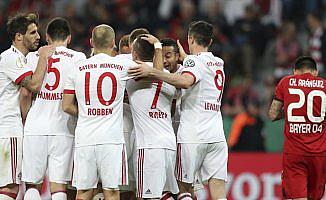 Almanya Kupası'nda ilk finalist Bayern Münih oldu