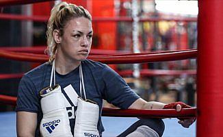 Amerikalı kadın boksör Hardy'nin mücadelesi