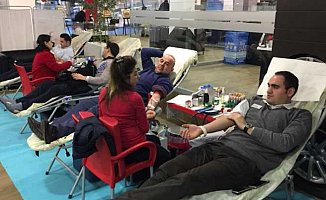 Avek Otomotiv çalışanlarından kan bağışına tam destek