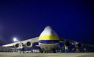 Dünyanın en büyük 2. kargo uçağı Bursa'ya indi