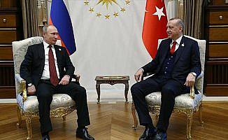 Erdoğan ile Putin baş başa görüştü